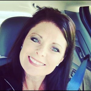 Meet your Posher, Renee